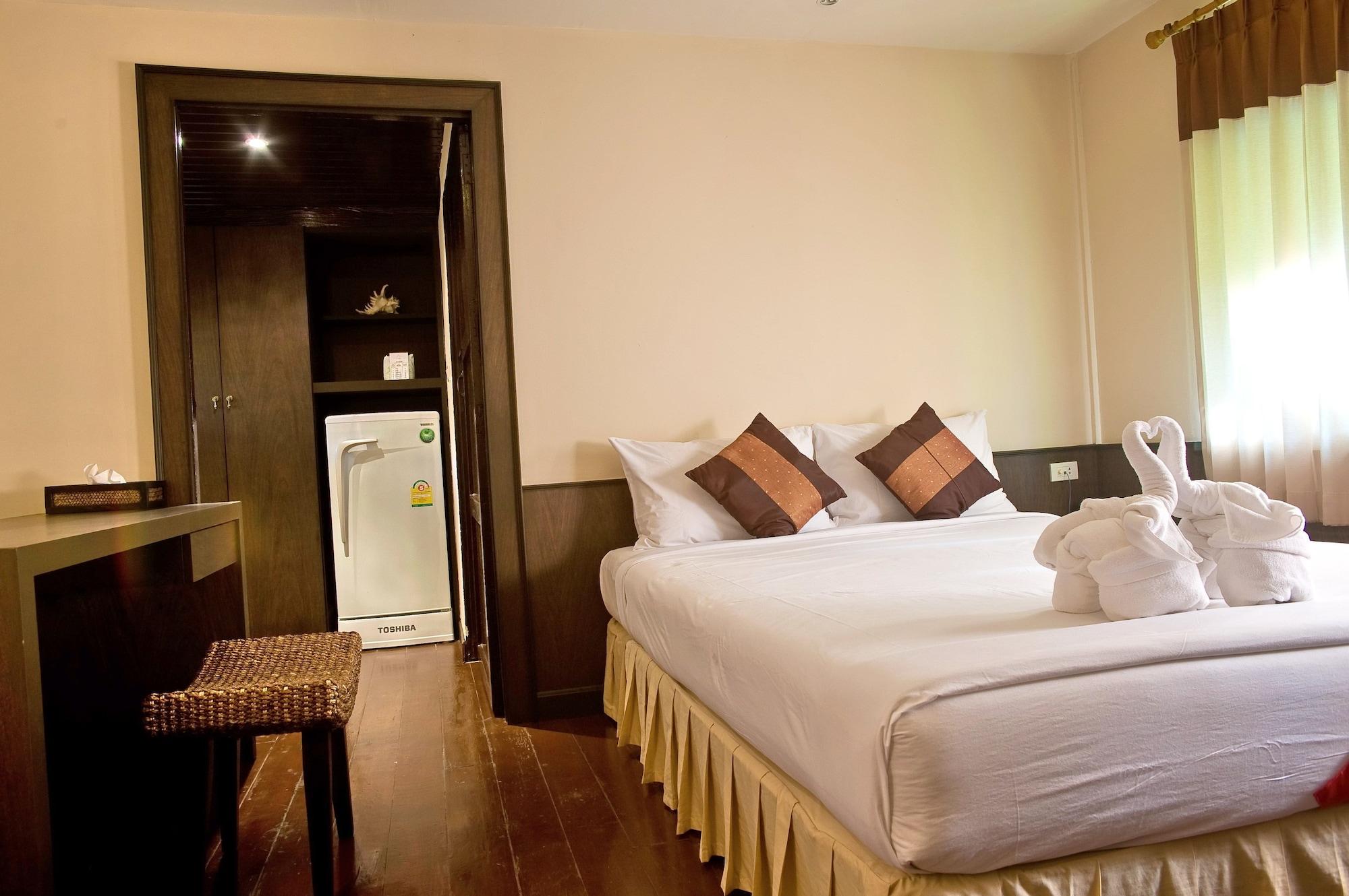 Inrawadee Resort Jomtien Beach Exterior photo