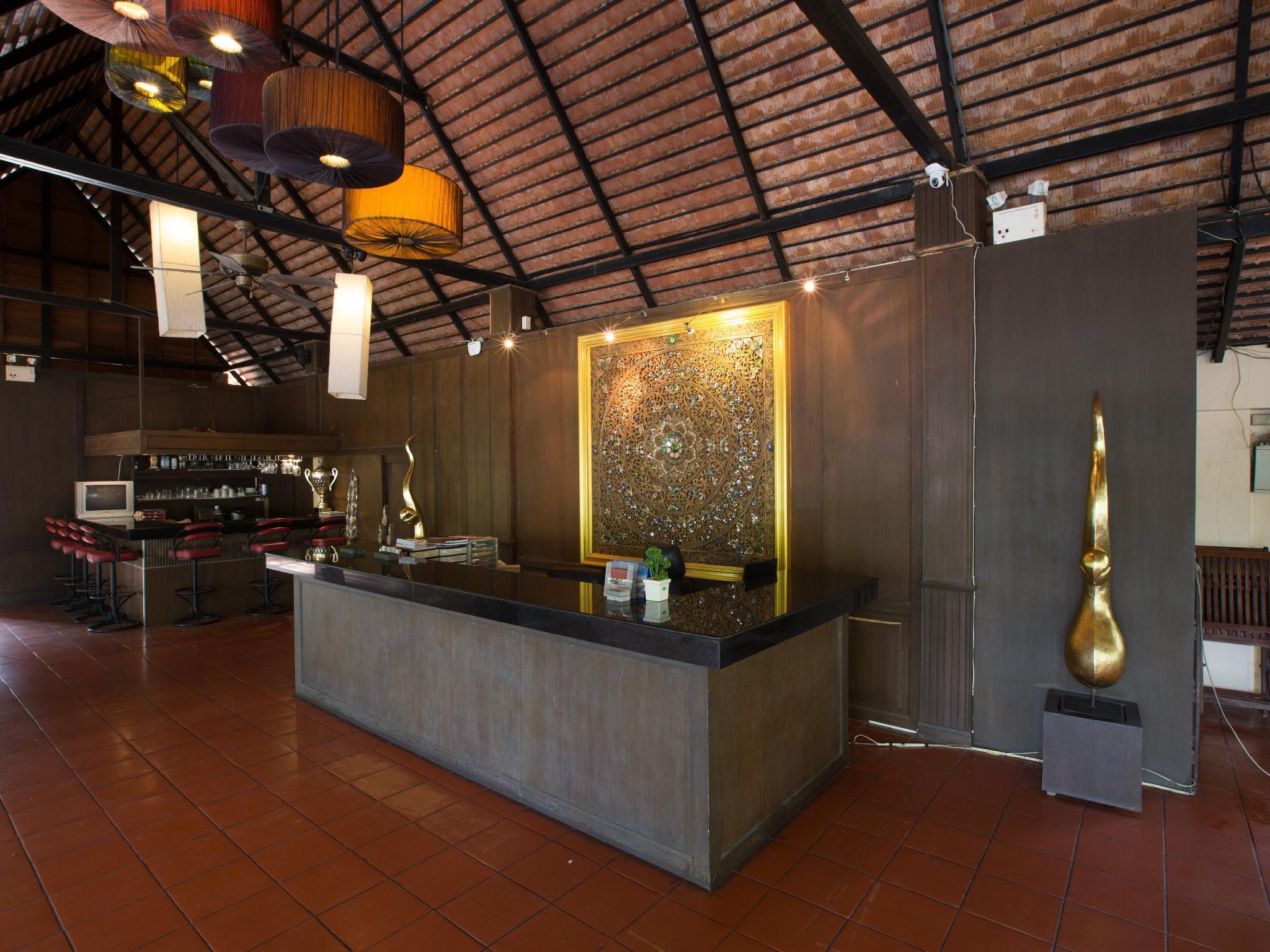 Inrawadee Resort Jomtien Beach Exterior photo