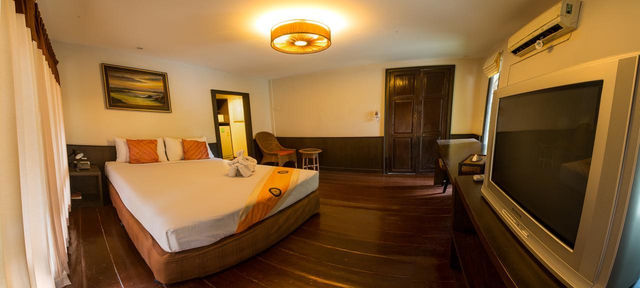 Inrawadee Resort Jomtien Beach Exterior photo