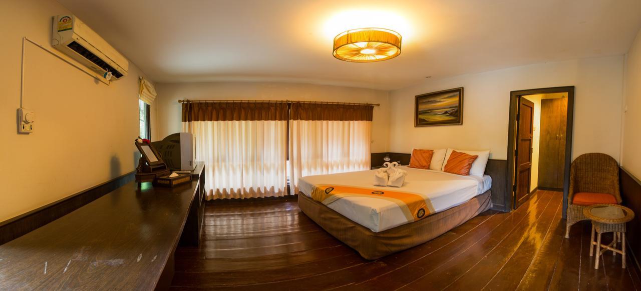 Inrawadee Resort Jomtien Beach Exterior photo