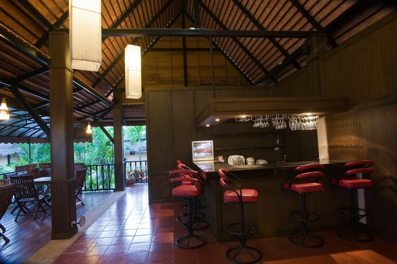 Inrawadee Resort Jomtien Beach Exterior photo